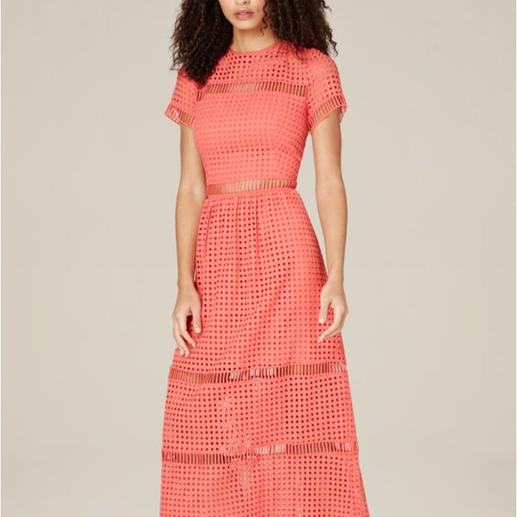 💖🎉HOST PICK🎉💖 Bebe Jenna Embroidery Eyelet Lace Midi Dress NWT - Picture 2 of 8